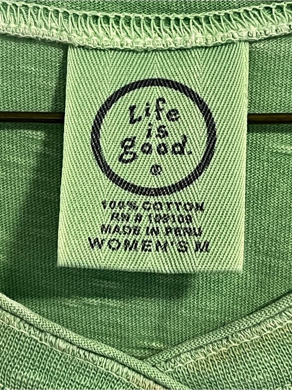 Life Is Good Women's V-Neck Short Sleeve Tee Size Medium - Picture 2 of 7